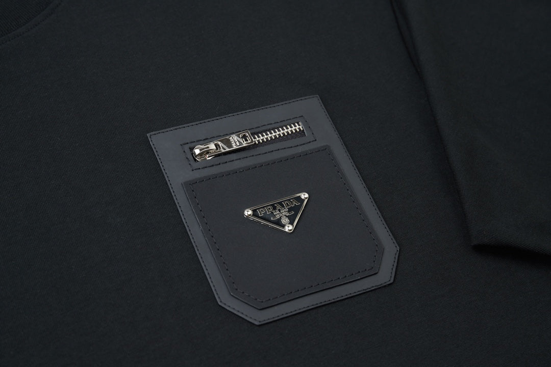 260106 New high-quality classic leather brand pocket T-shirt