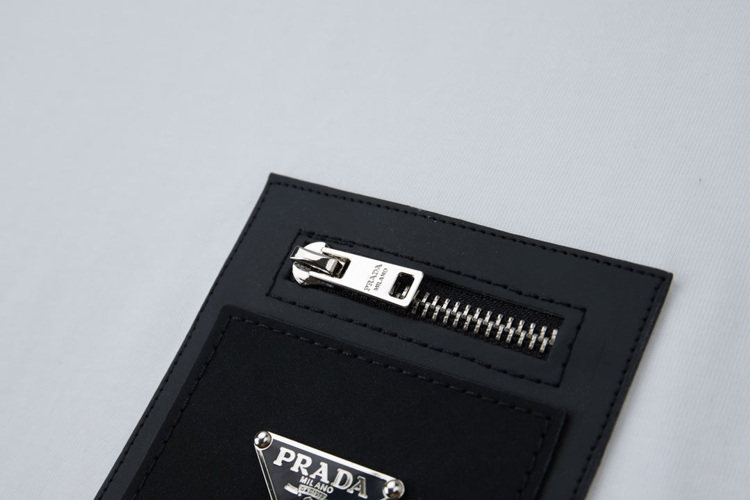 260106 New high-quality classic leather brand pocket T-shirt