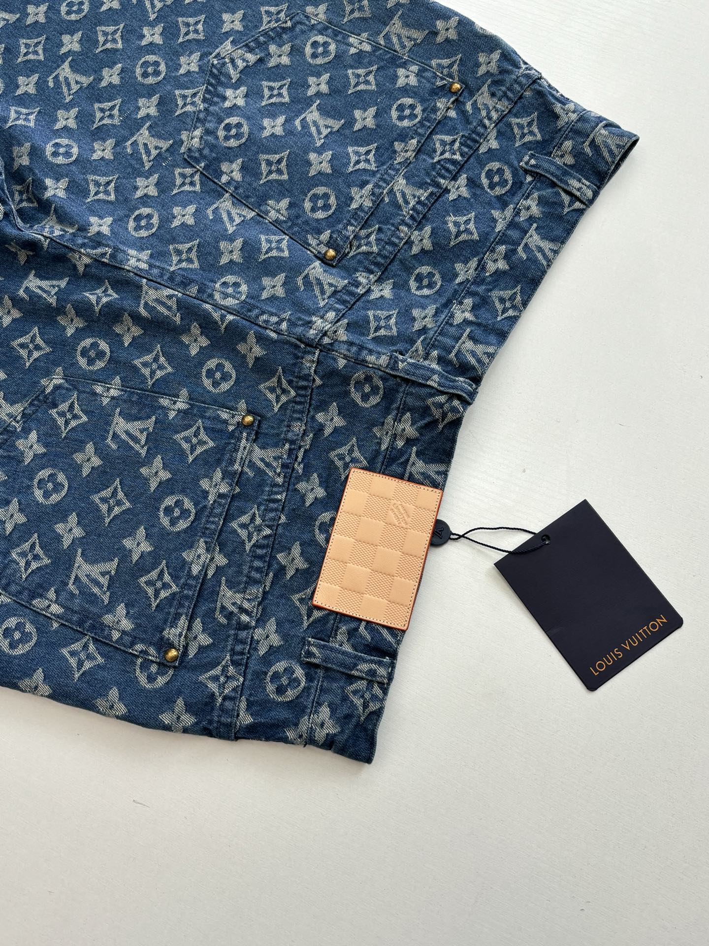 260106 New high-quality gradient bleached full-printed jacquard denim shorts
