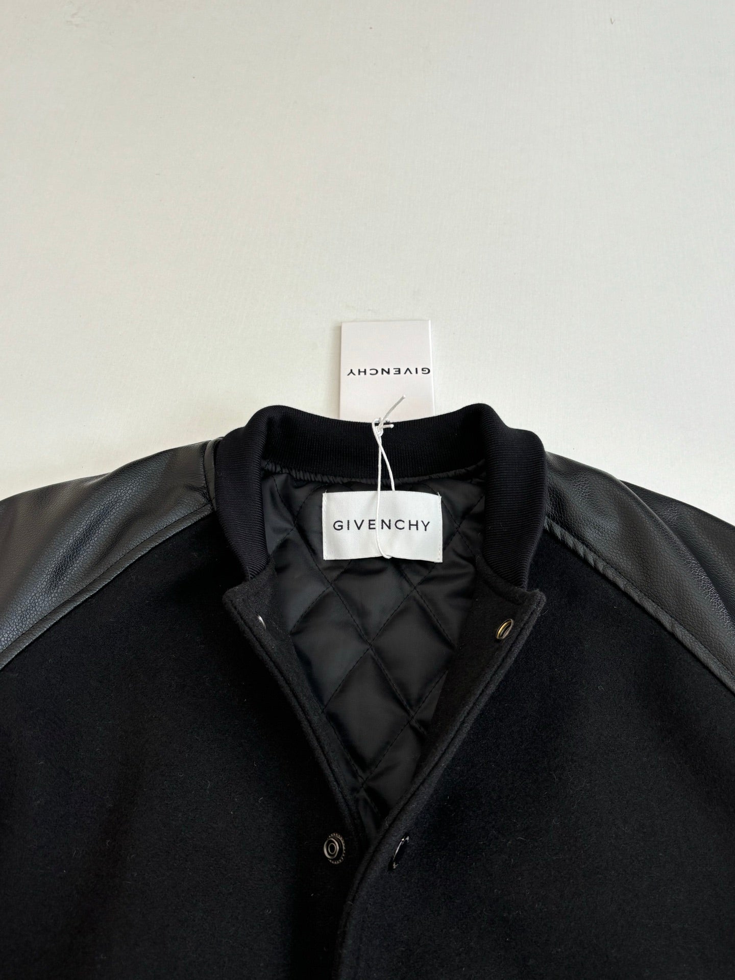 260106 New high-quality solid-color dark wool patchwork button-up baseball jacket