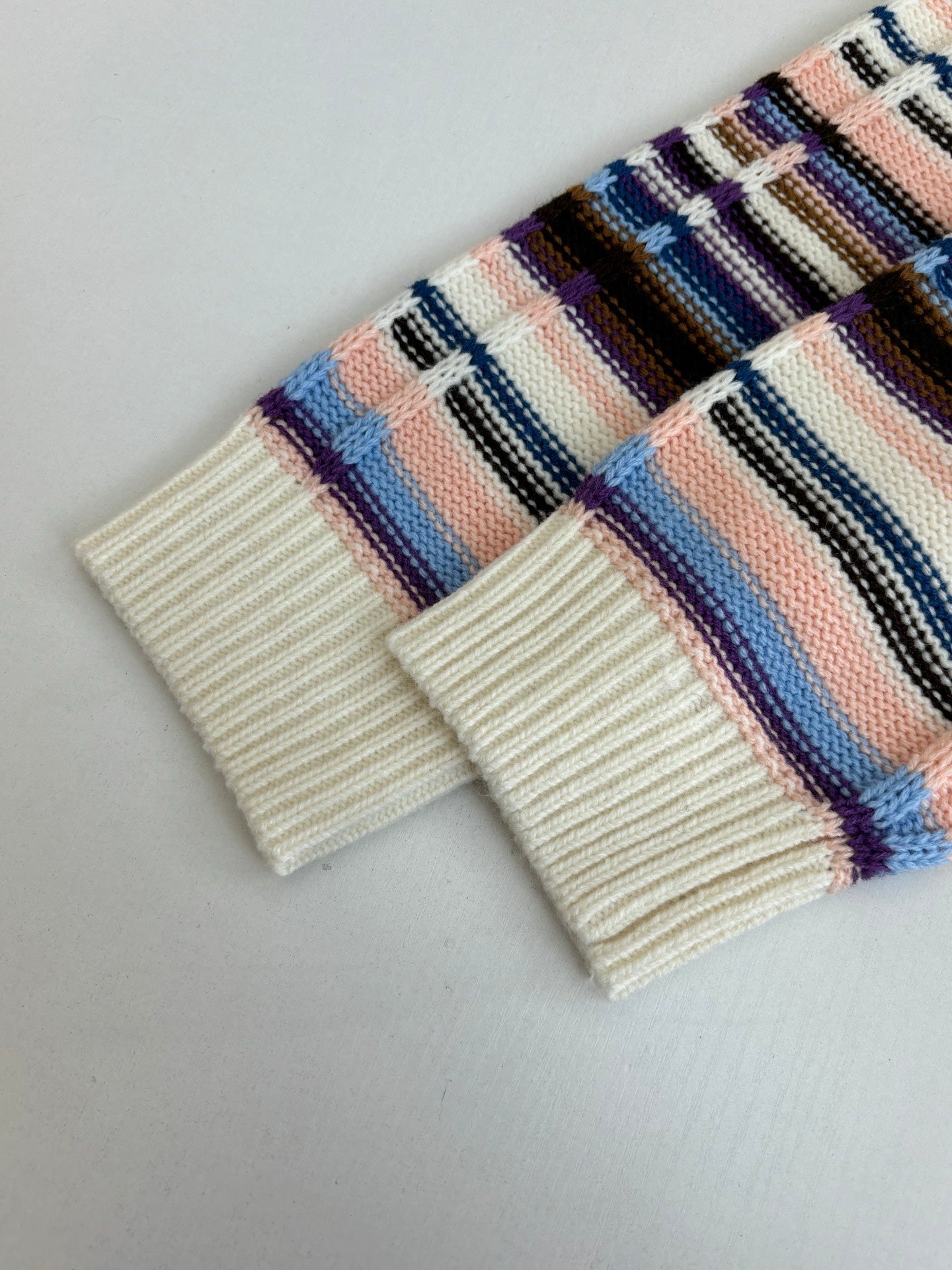 260106 new high-quality striped tweed color-blocking knitted zipper jacket
