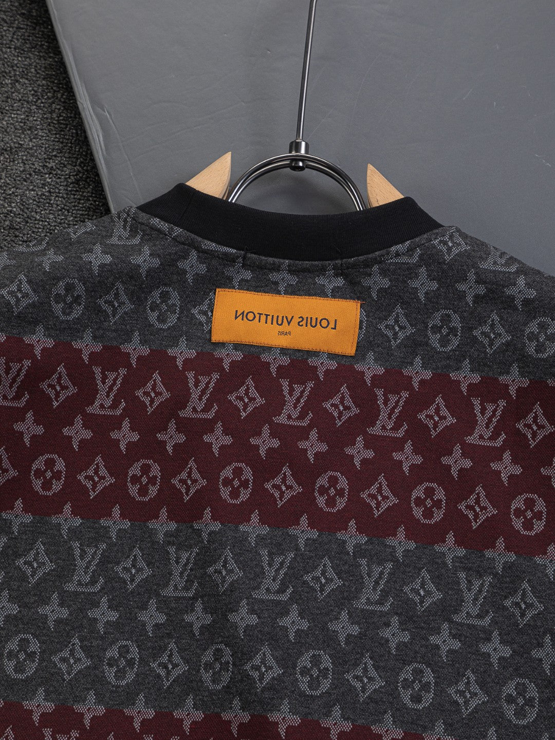 260106 new high-quality full-body color-blocking jacquard striped T-shirt
