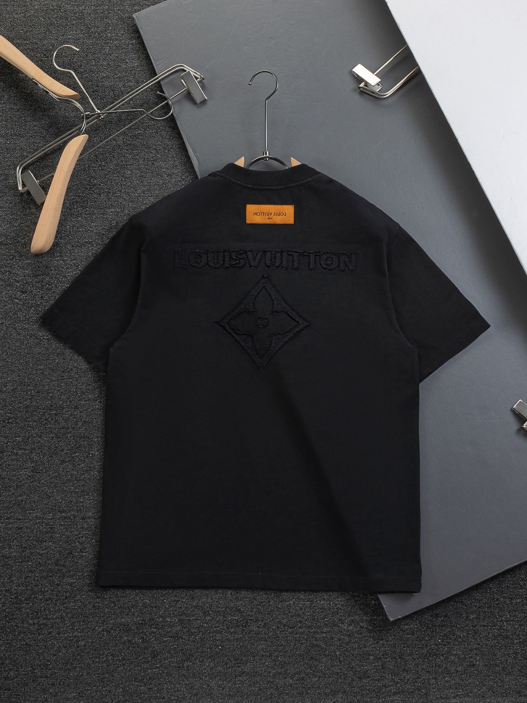 260113 New high-quality distressed same-color patchwork embroidered T-shirt