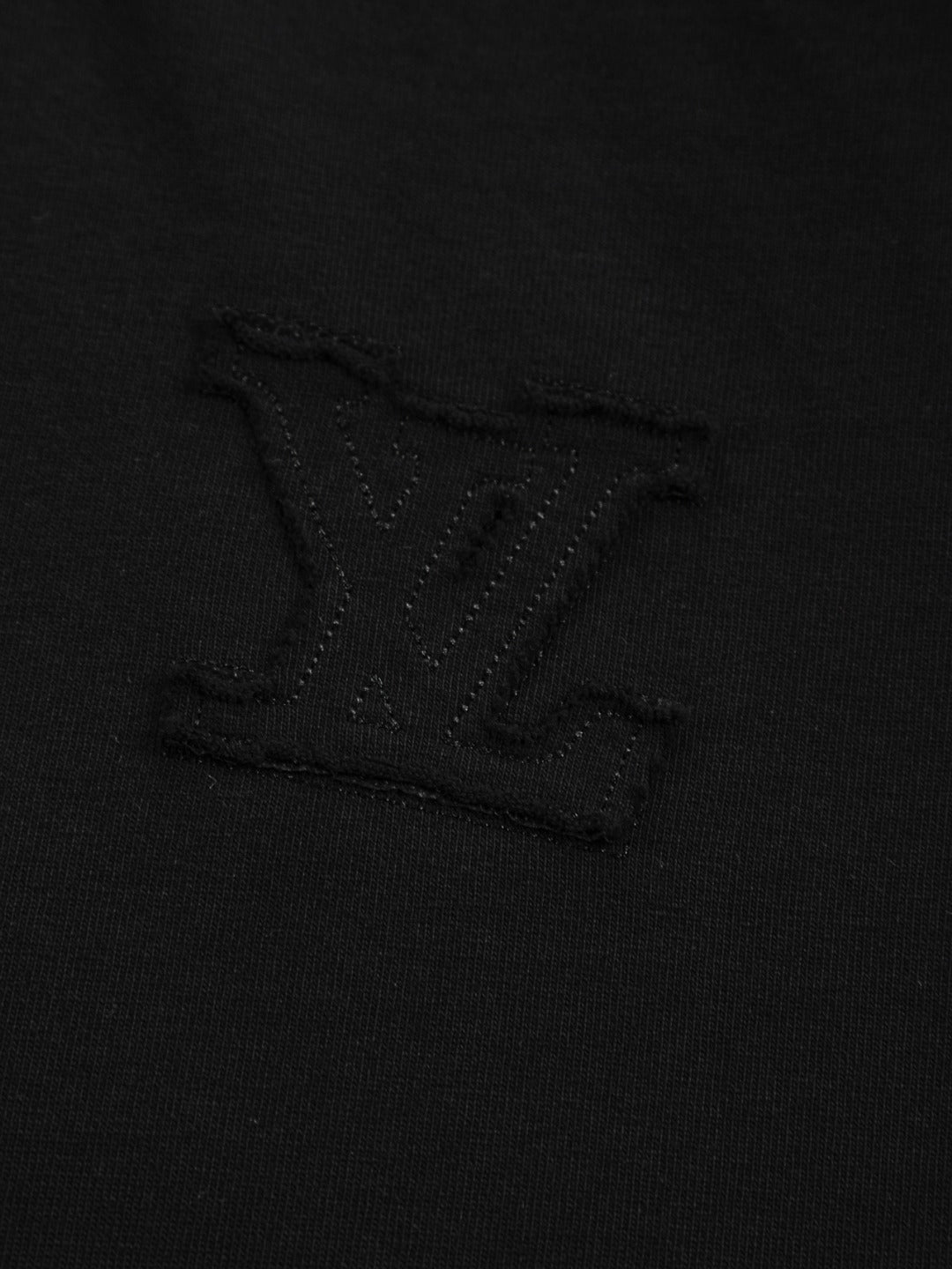 260113 New high-quality distressed same-color patchwork embroidered T-shirt