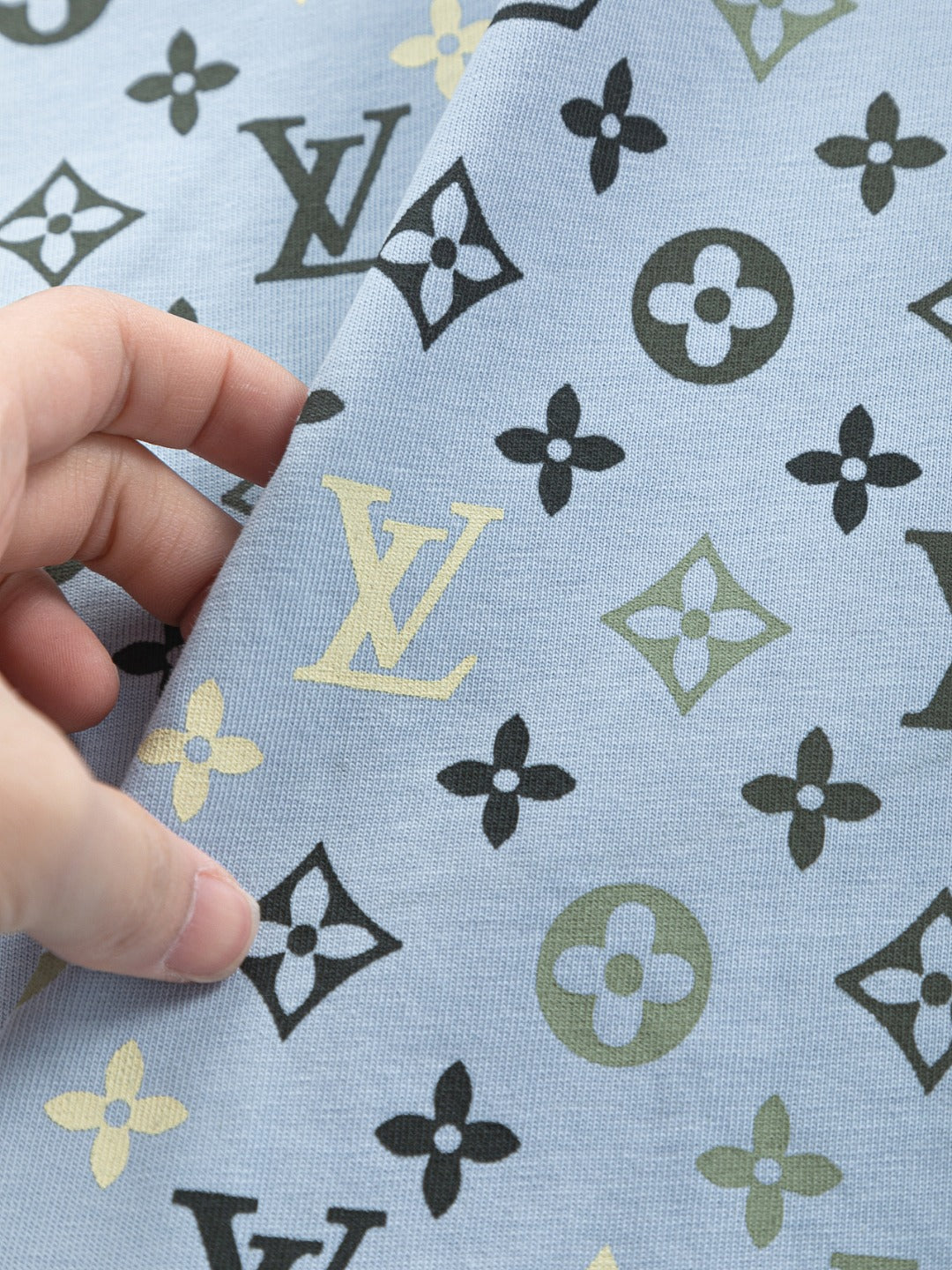 260113 New high-quality feature gradient printed T-shirt