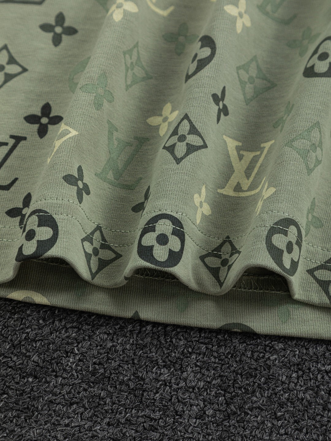 260113 New high-quality feature gradient printed T-shirt