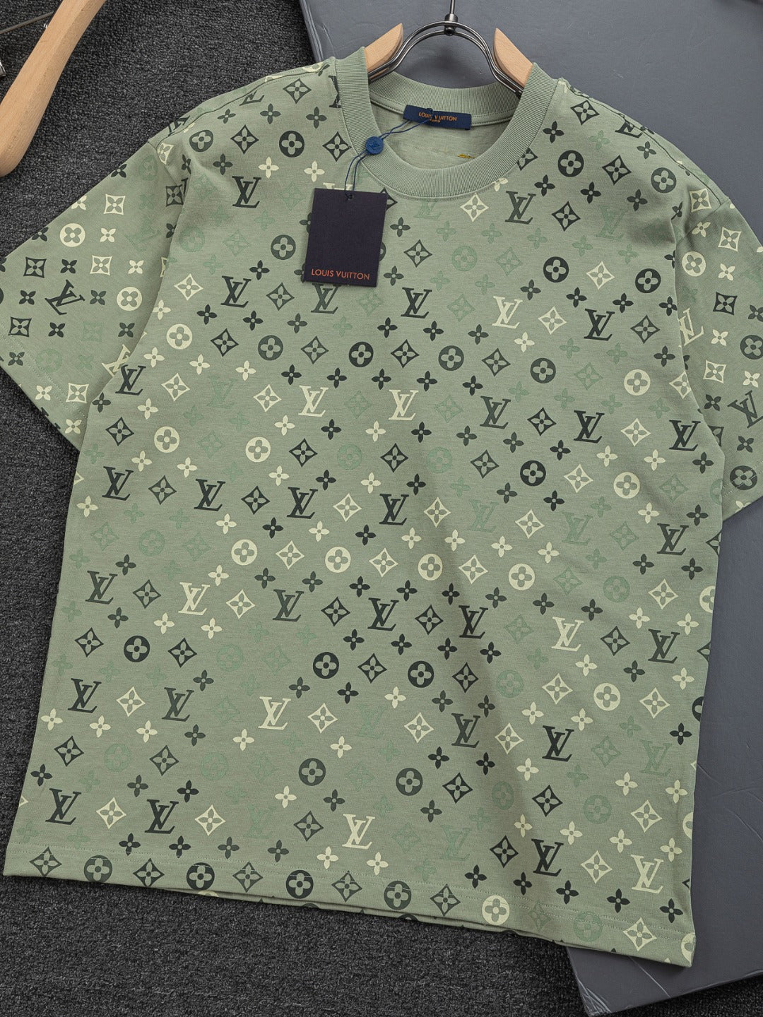 260113 New high-quality feature gradient printed T-shirt