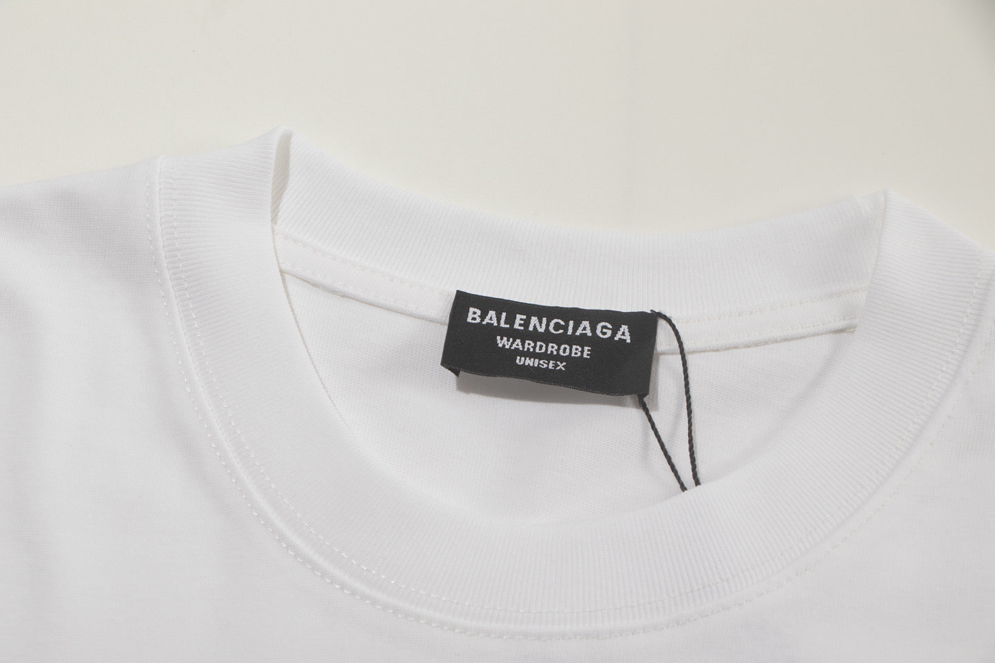 260113 New high-quality classic beaded T-shirt