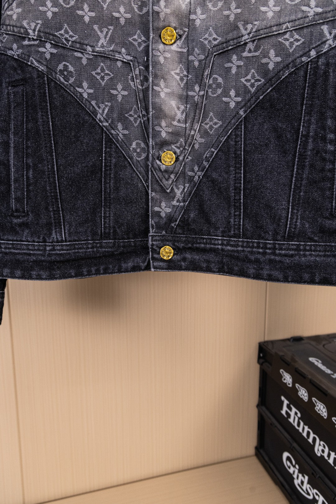 260113 New high-quality Hobbit gradient denim jacket