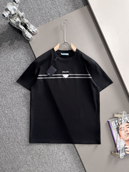 260113 New high-quality classic front-logo triangle-pattern T-shirt