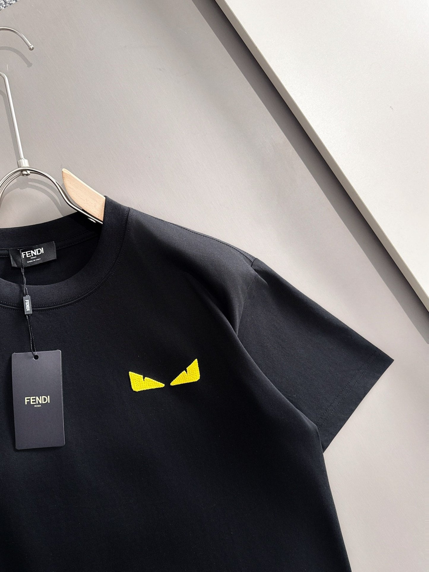 260113 New high-quality, simple and classic eye T-shirt