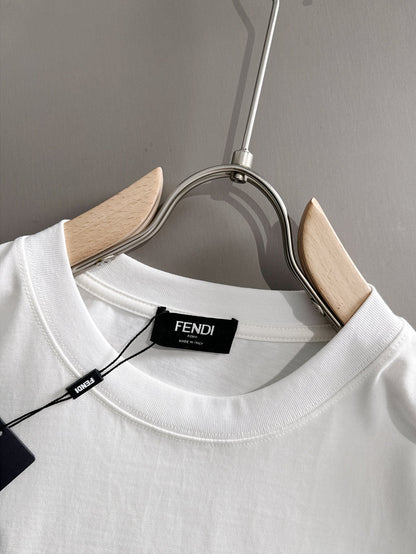 260113 New high-quality, simple and classic eye T-shirt