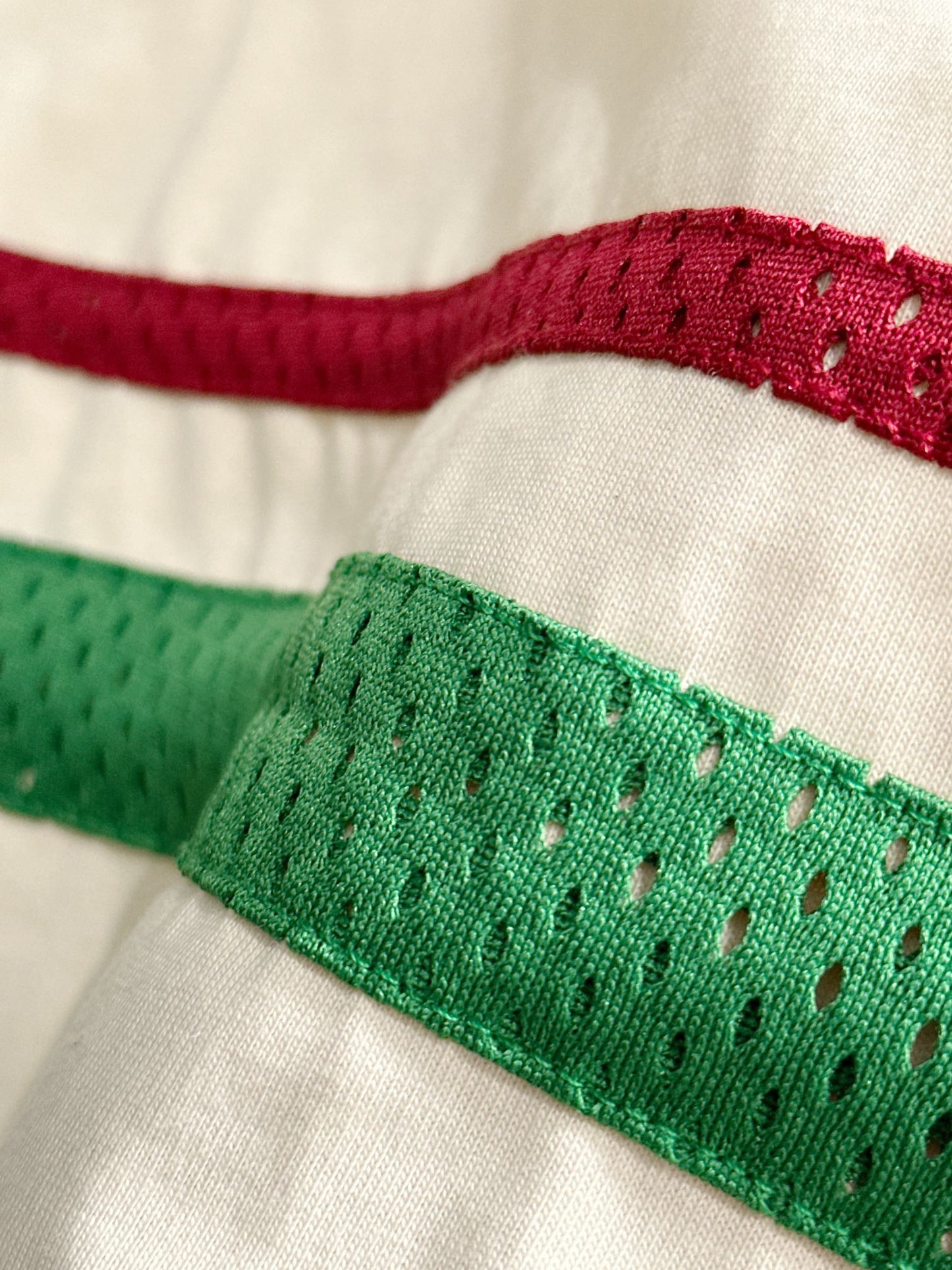 260113 New high-quality embroidered lace patchwork T-shirt