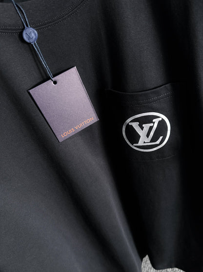 260113 New high-quality T-shirt with pocket sleeves and printed design