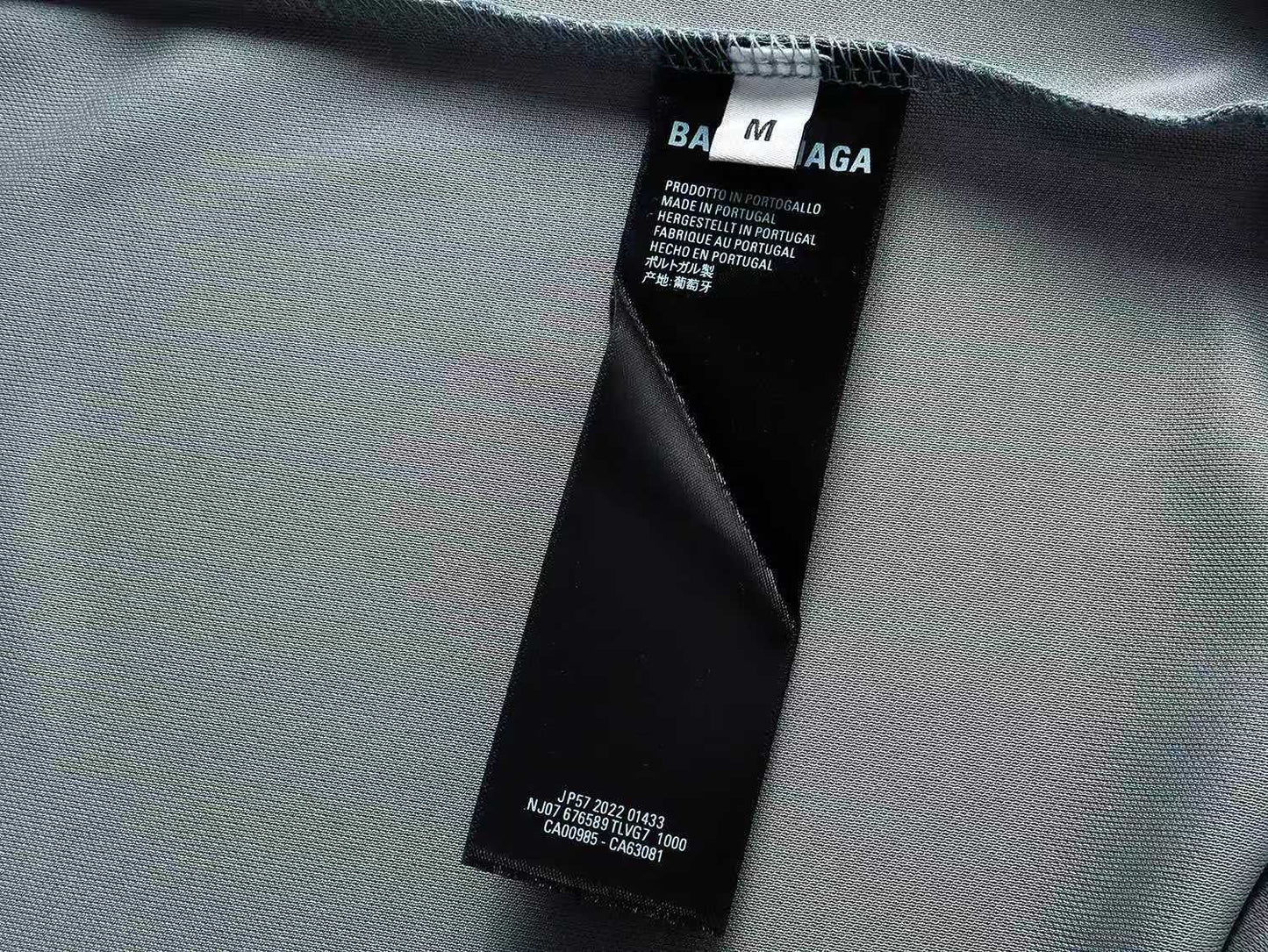 260113 New high-quality heavy-duty V-neck direct-injection printed long-sleeve shirt