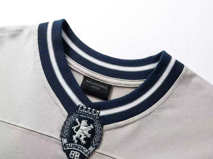 260113 New high-quality heavy-duty V-neck embroidered print T-shirt