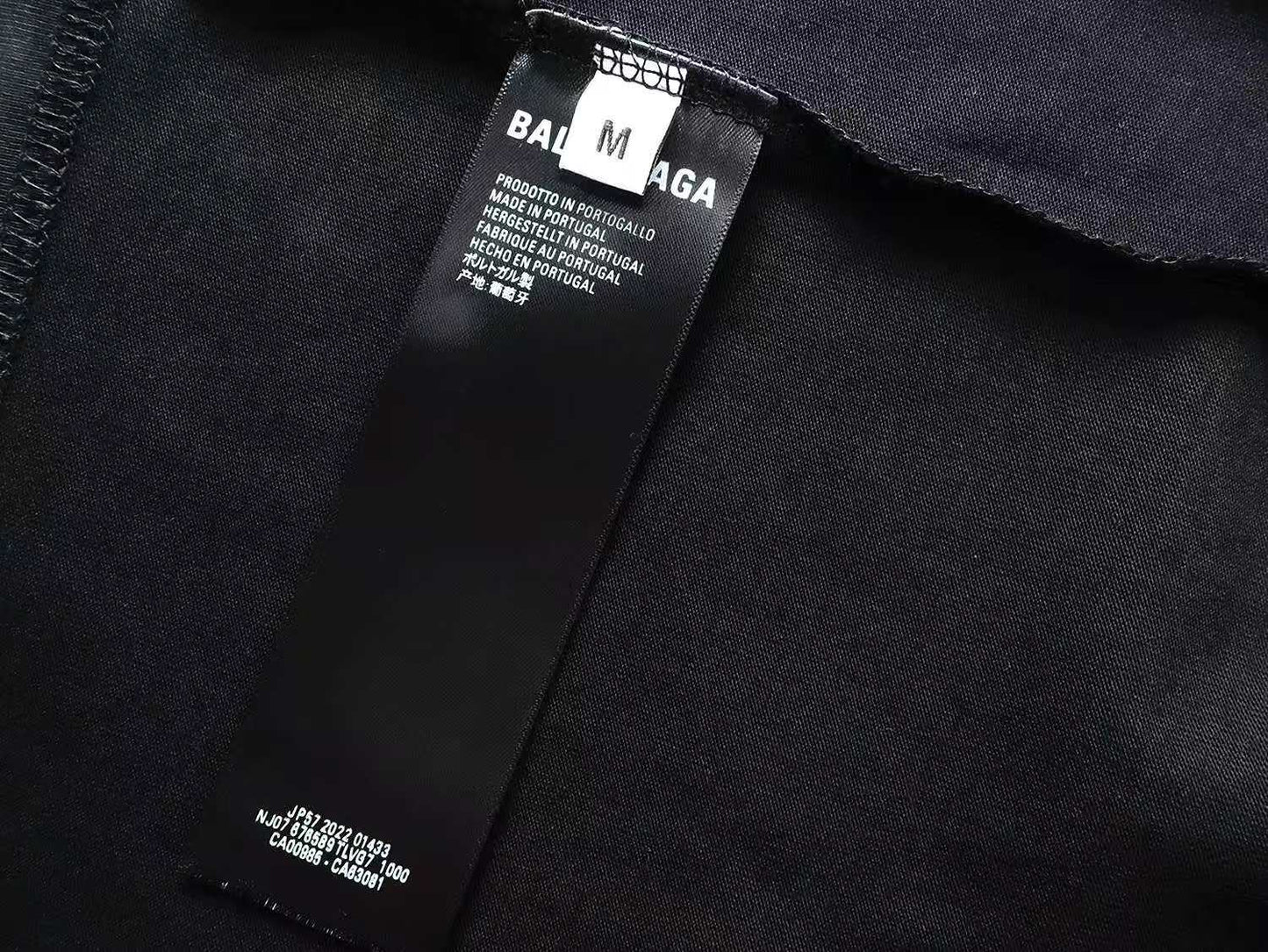 260113 New high-quality heavy-duty V-neck embroidered print T-shirt