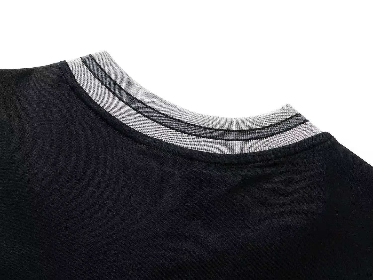 260113 New high-quality heavy-duty V-neck embroidered print T-shirt