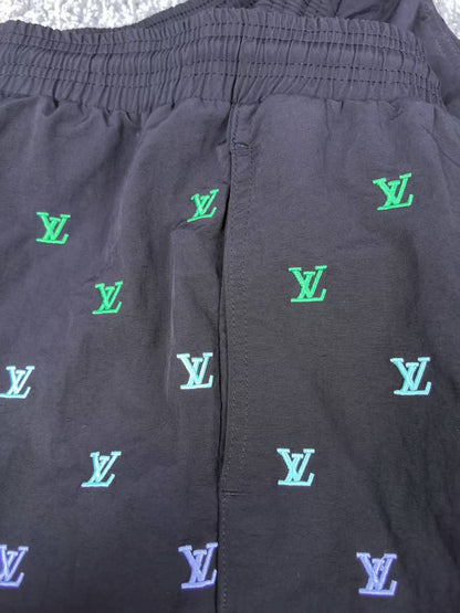 260113 New high-quality gradient embroidery four-quarter beach shorts