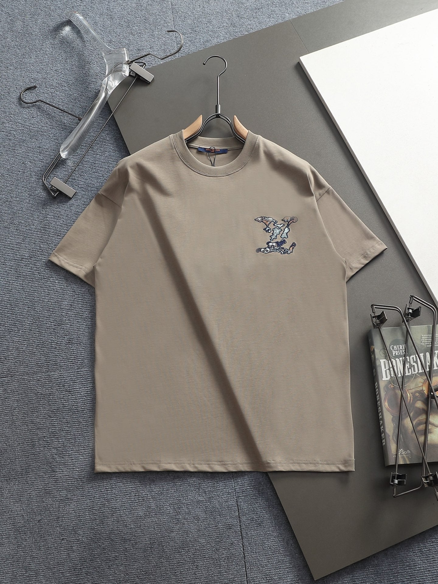 260113 New high-quality classic patchwork embroidered T-shirt