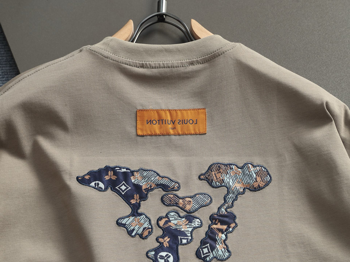 260113 New high-quality classic patchwork embroidered T-shirt