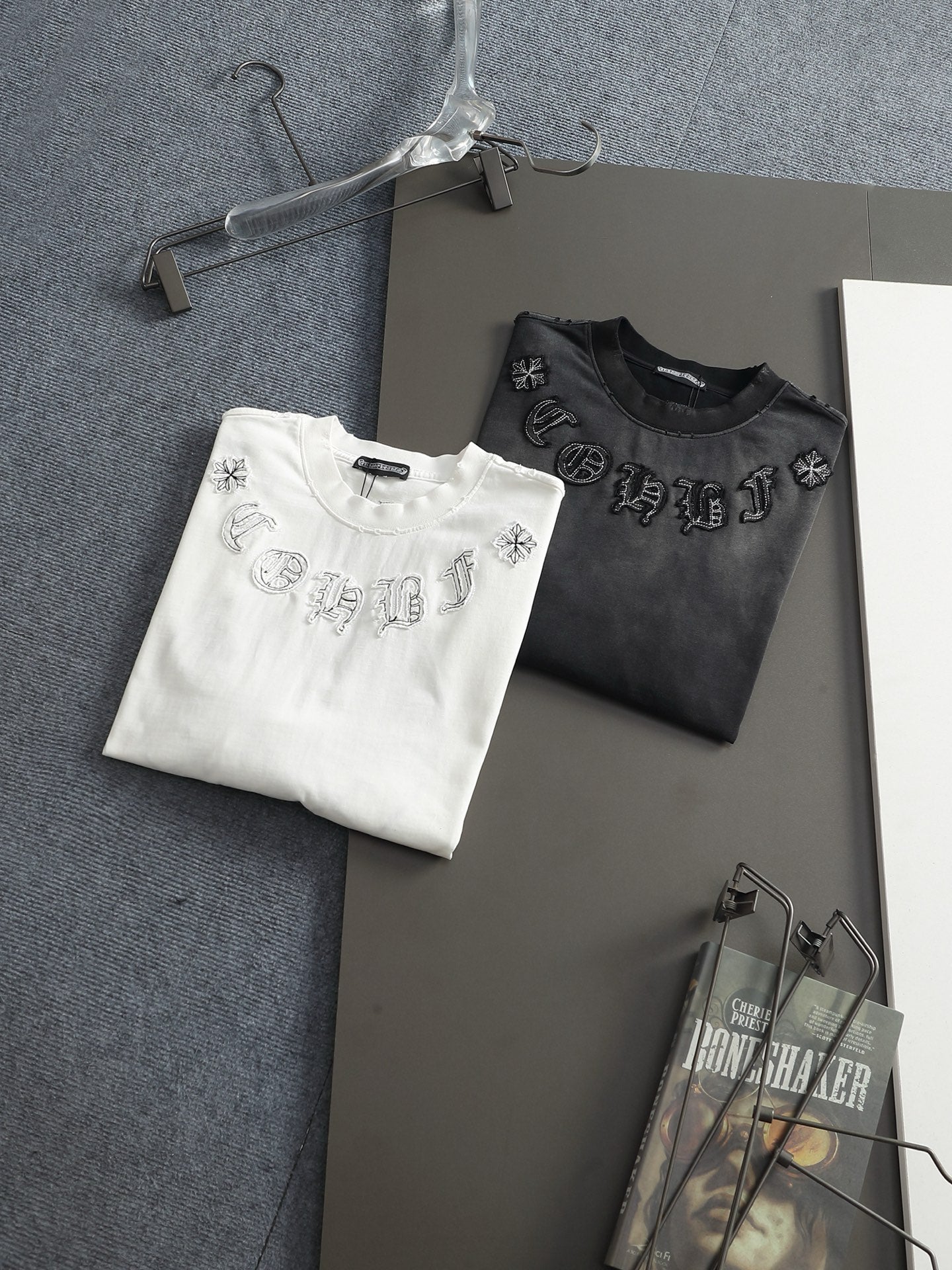260113 New high-quality classic patchwork embroidered T-shirt