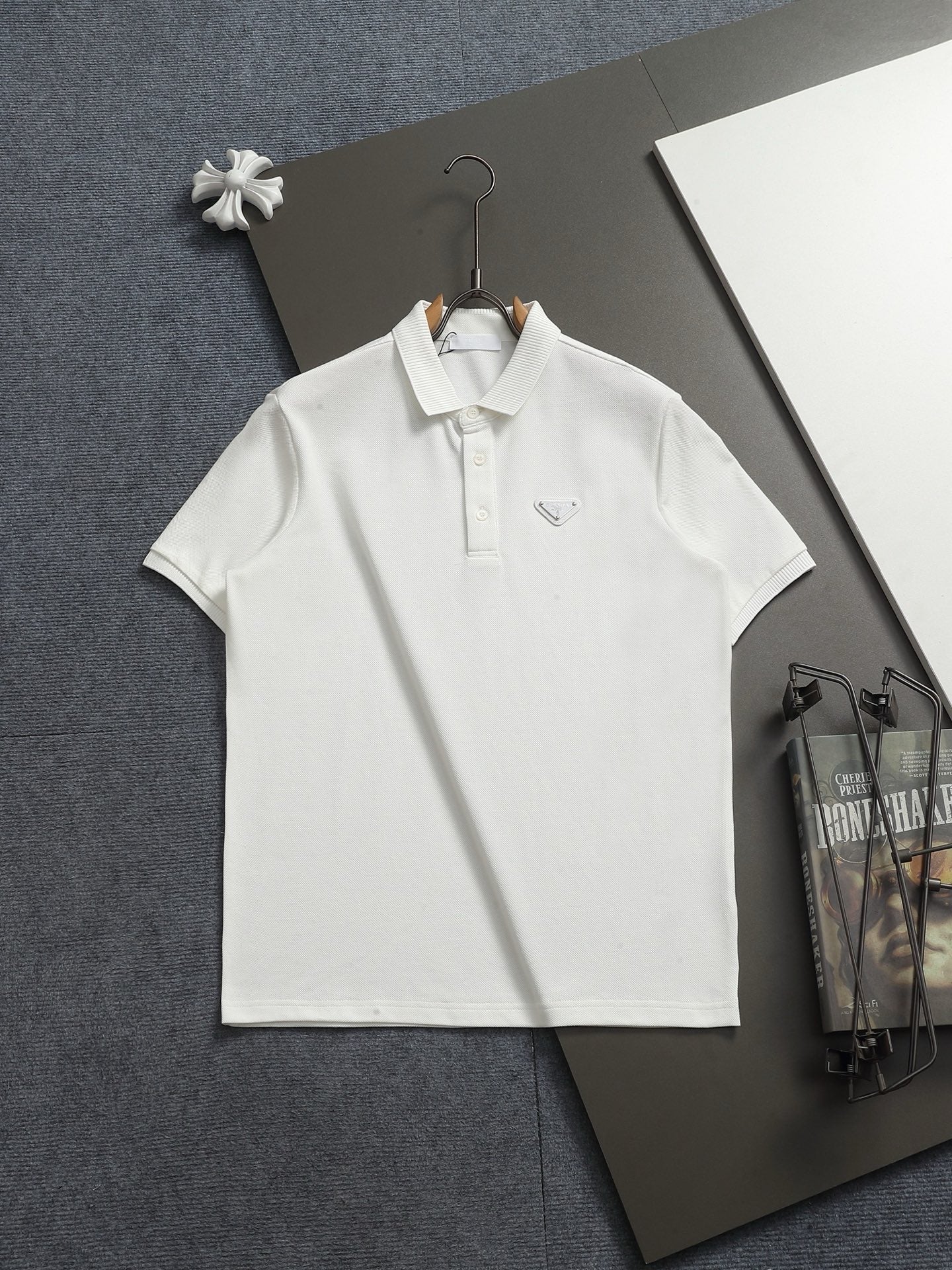 260113 New high-quality towel collar polo with triangular logo