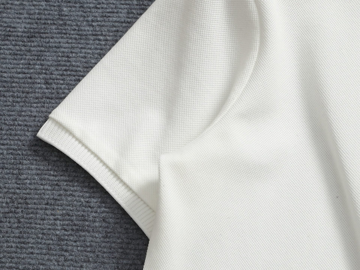 260113 New high-quality towel collar polo with triangular logo