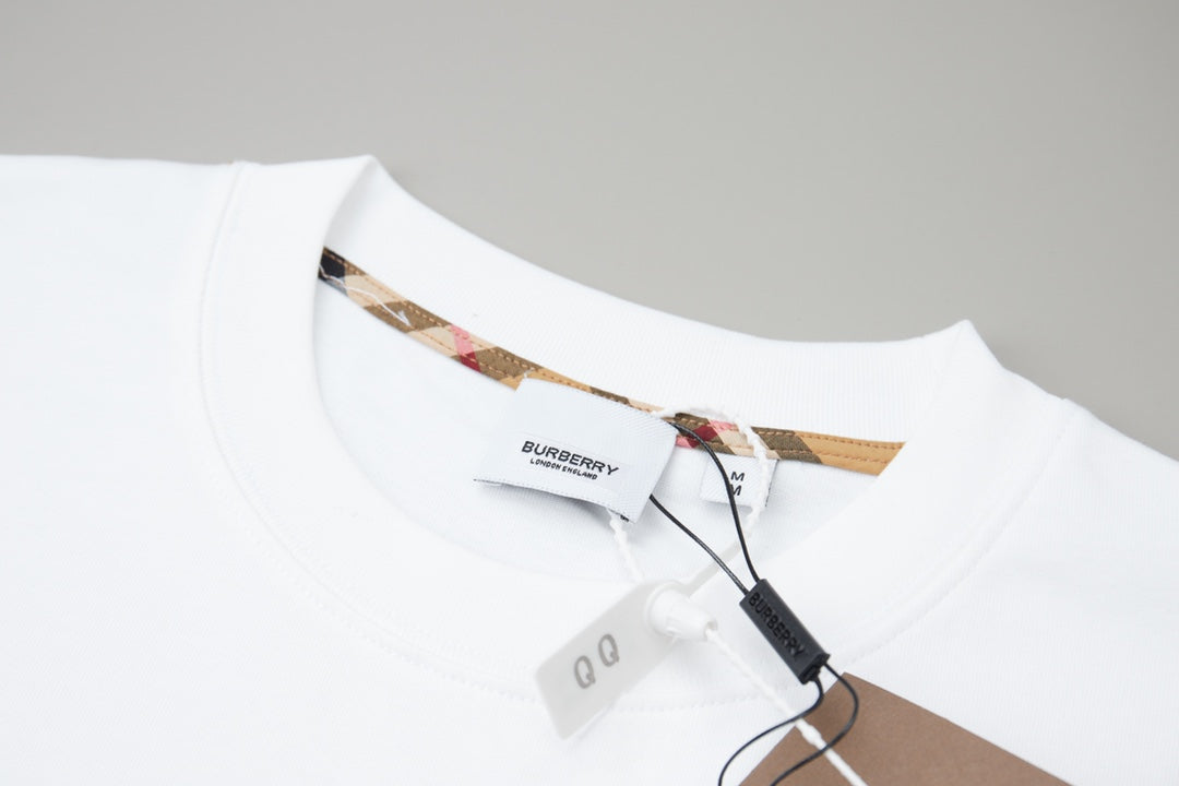 260120 New high-quality checked patchwork embroidered T-shirt