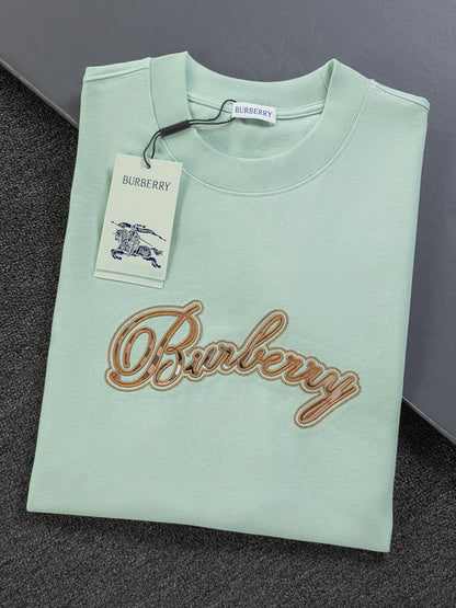 260120 New high-quality embroidered T-shirt with font design
