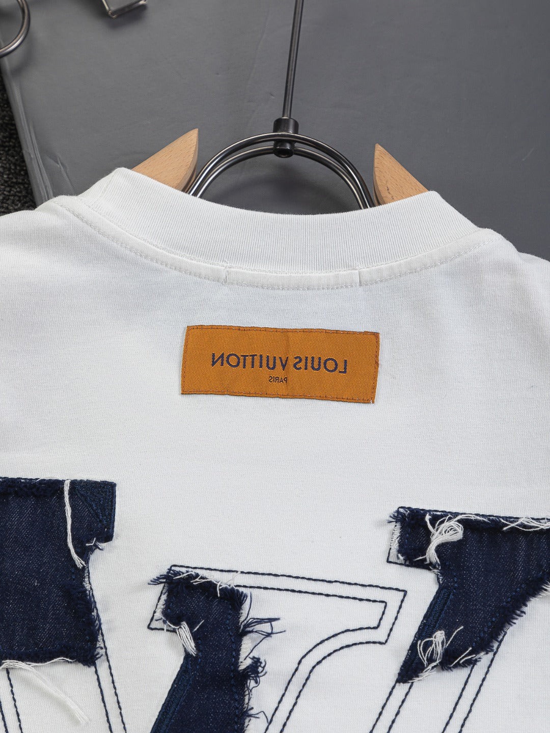 260120 New high-quality special embroidery craft T-shirt