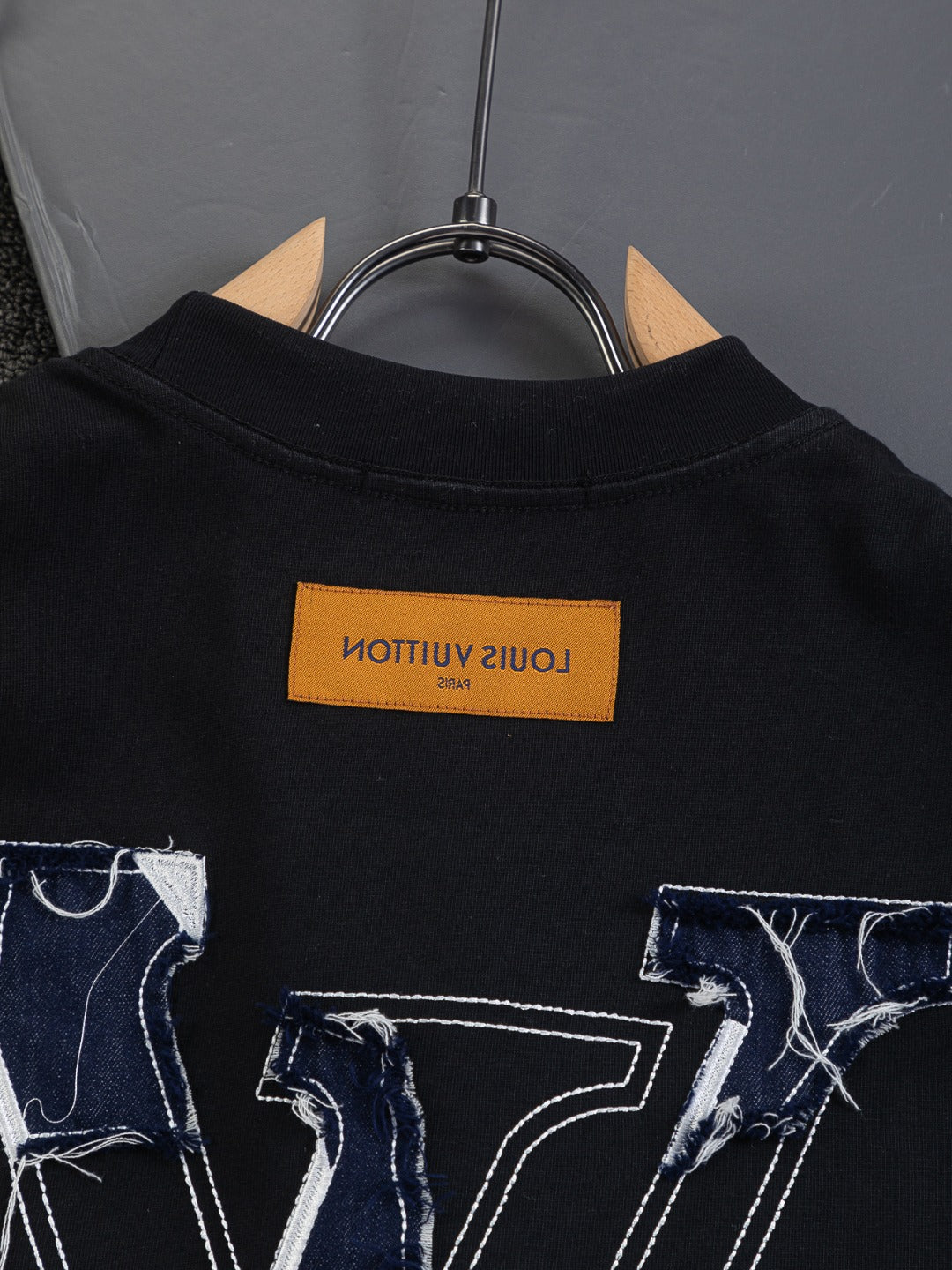 260120 New high-quality special embroidery craft T-shirt