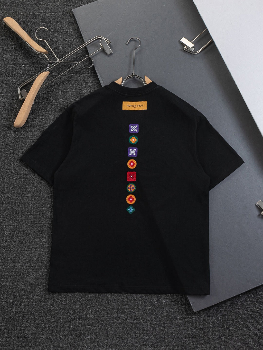 260120 New high-quality special embroidery craft T-shirt