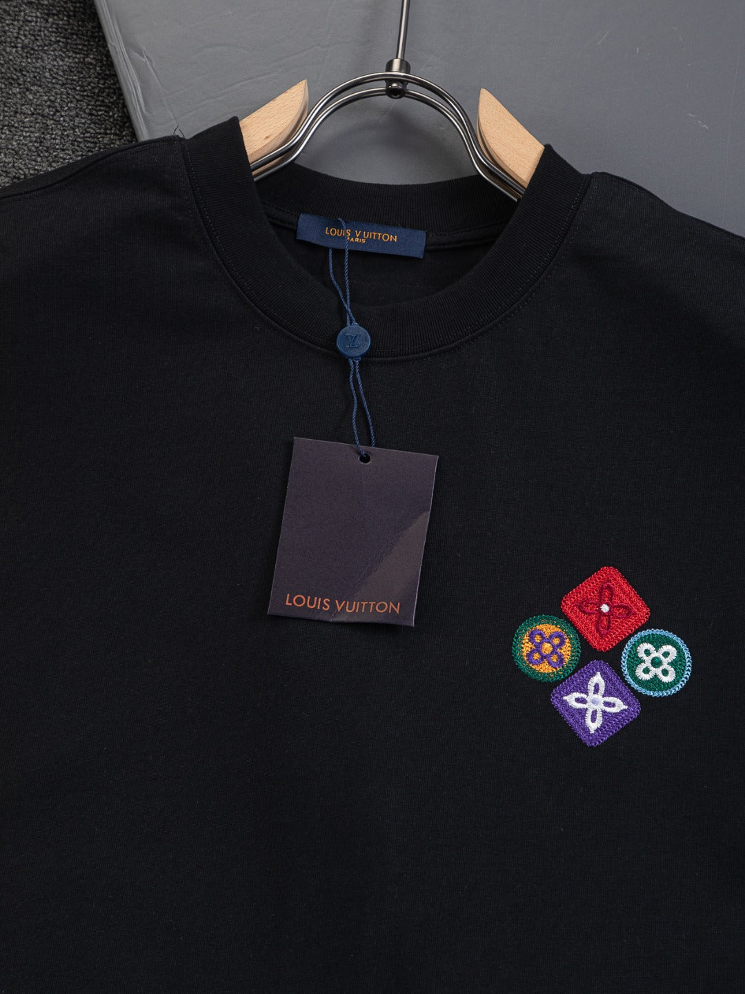 260120 New high-quality special embroidery craft T-shirt