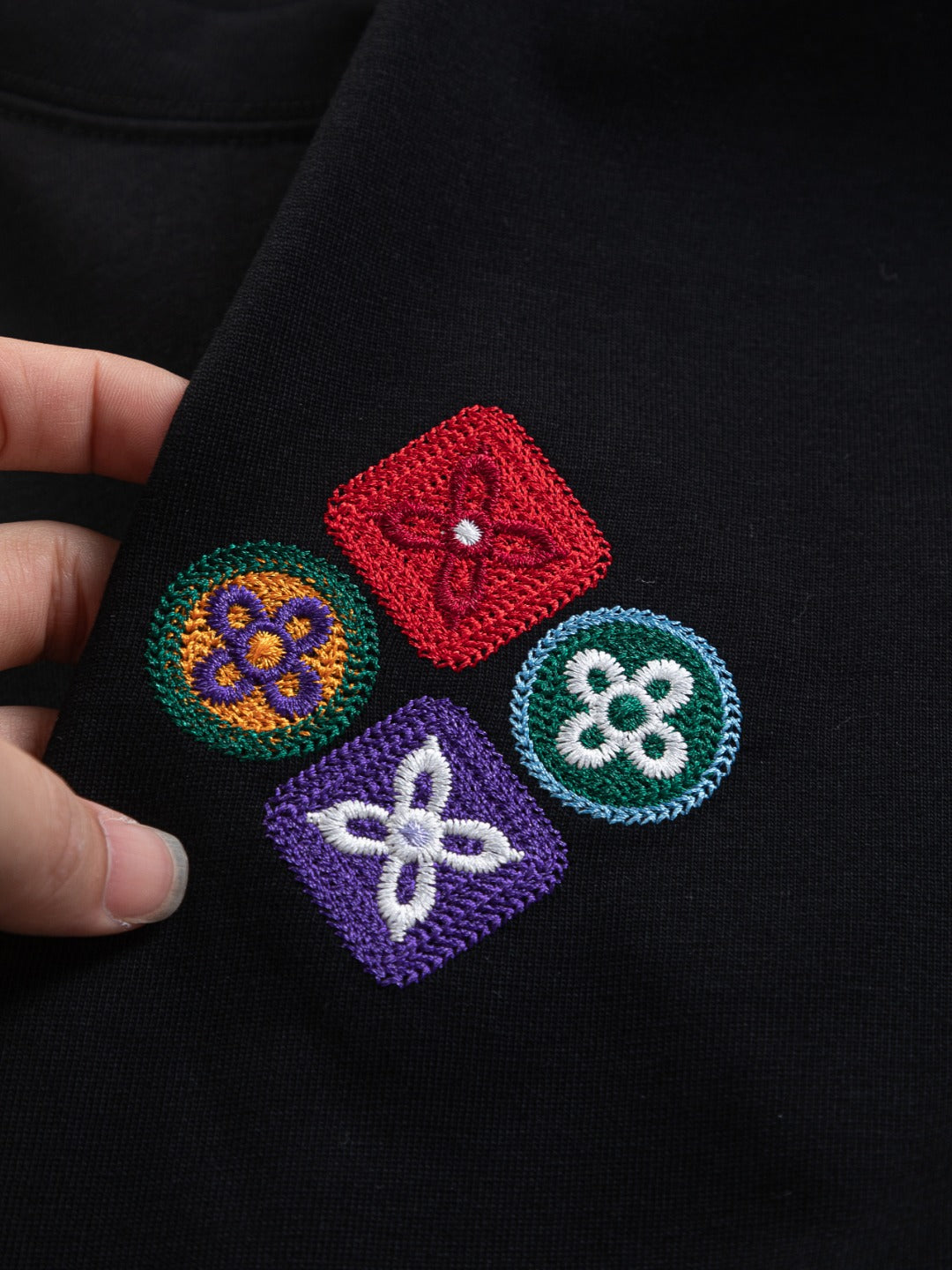 260120 New high-quality special embroidery craft T-shirt