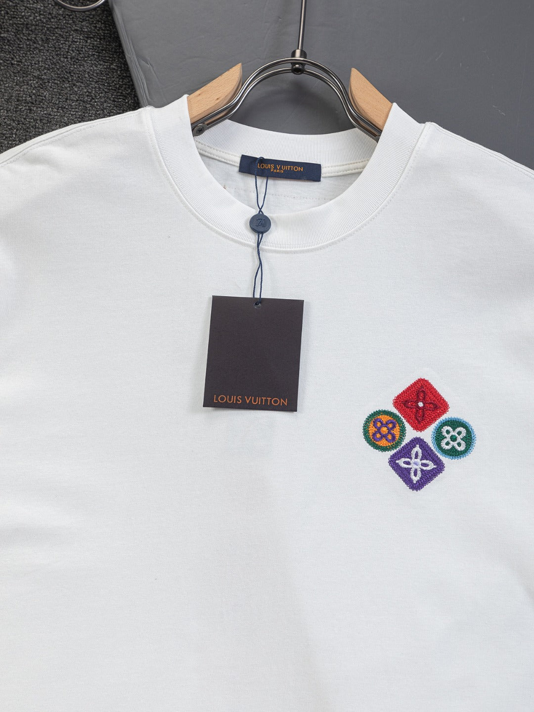 260120 New high-quality special embroidery craft T-shirt