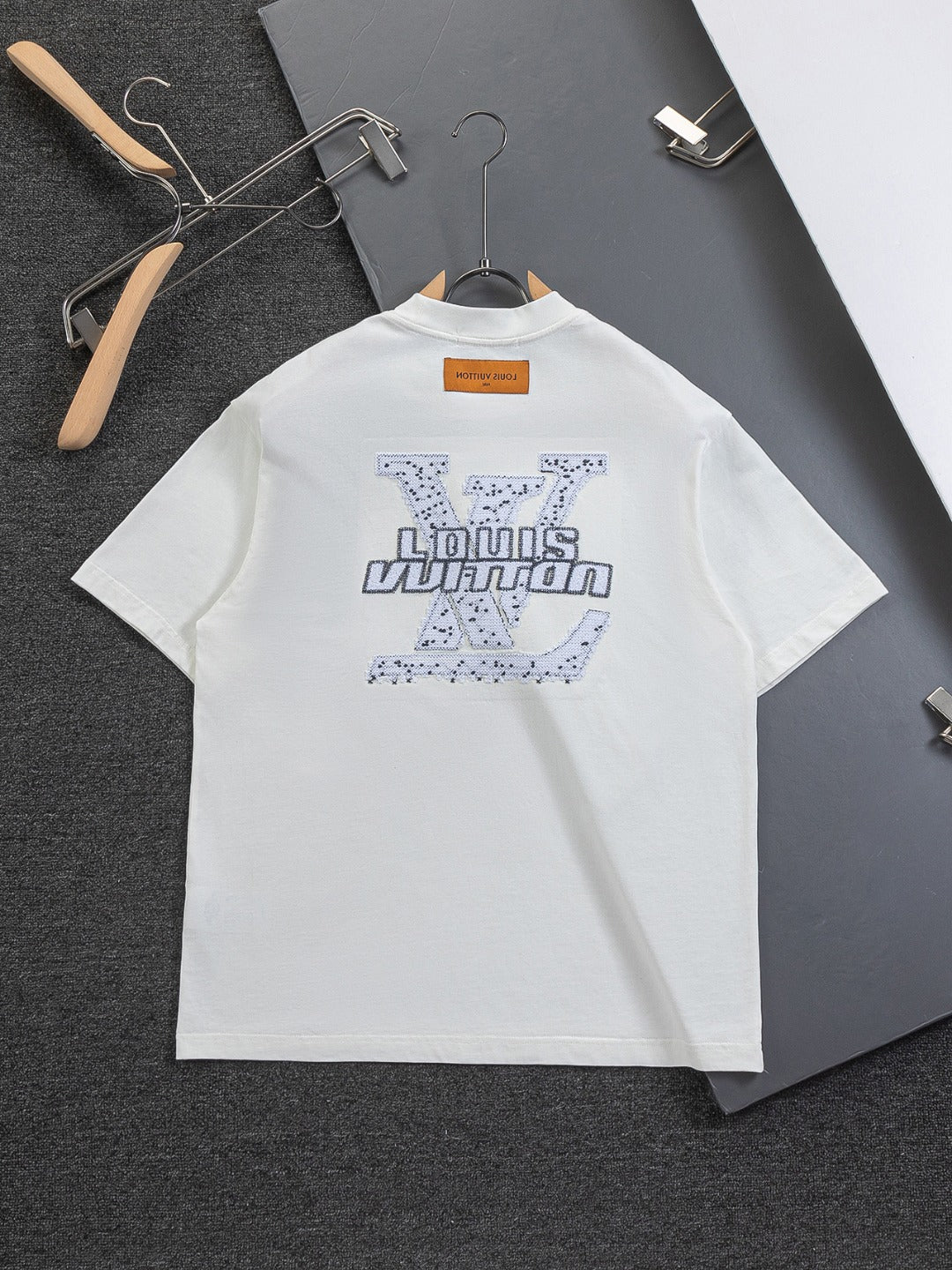 260120 New high-quality special embroidery craft T-shirt