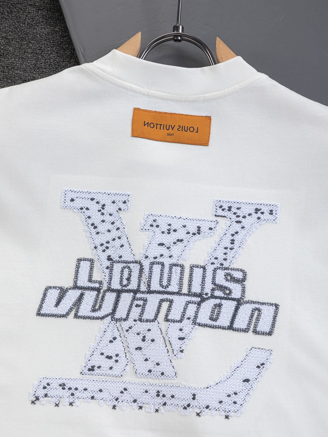 260120 New high-quality special embroidery craft T-shirt