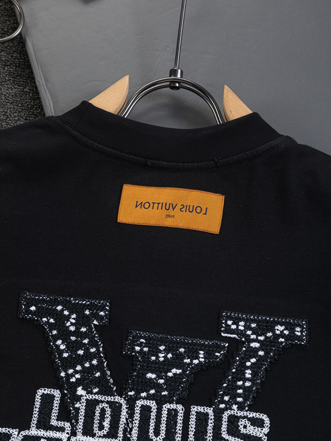 260120 New high-quality special embroidery craft T-shirt
