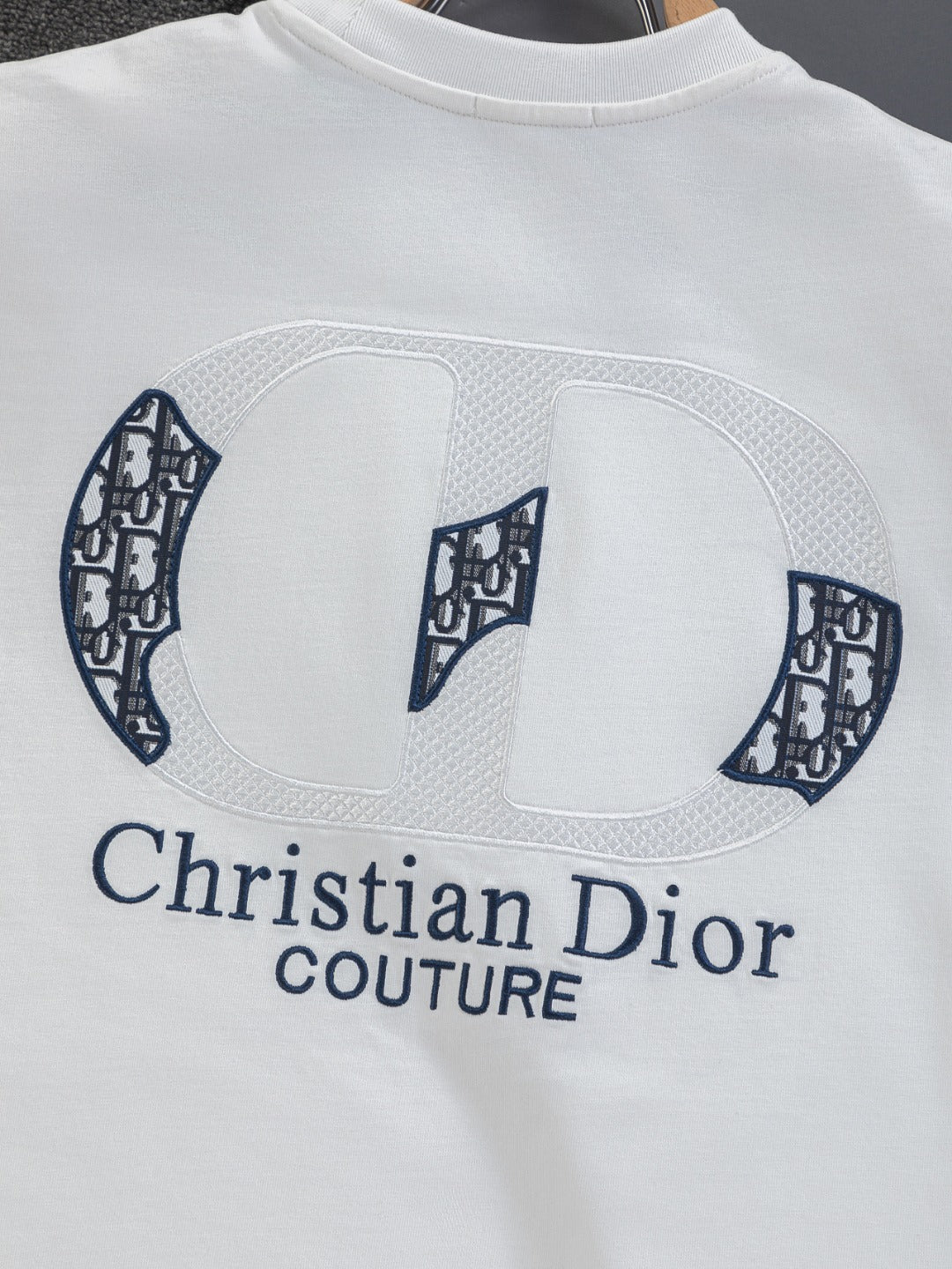 260120 New high-quality embroidered patchwork color-matched T-shirt