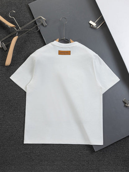 260120 New high-quality and elaborately crafted plush foam printed T-shirt