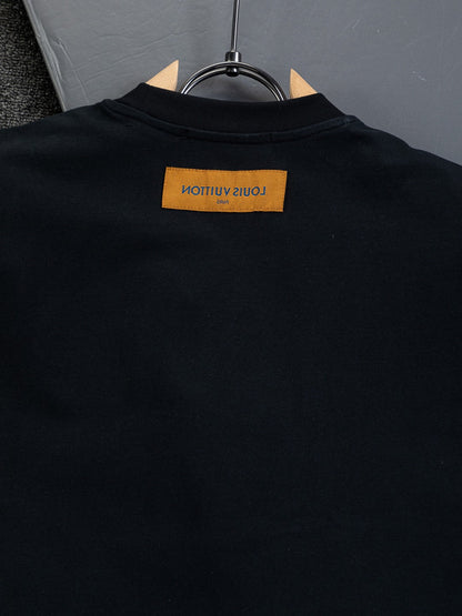 260120 New high-quality and elaborately crafted plush foam printed T-shirt