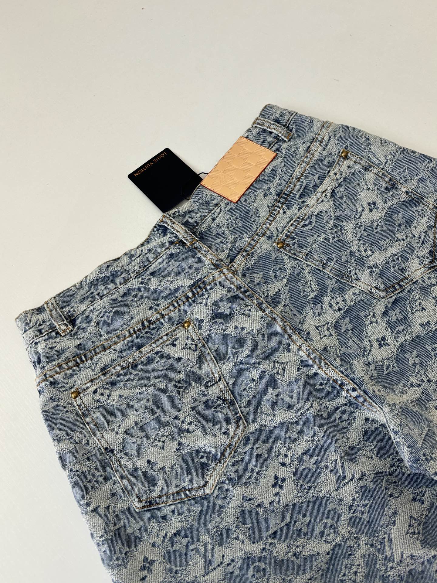 260120 New high-quality washed full-print jacquard denim shorts