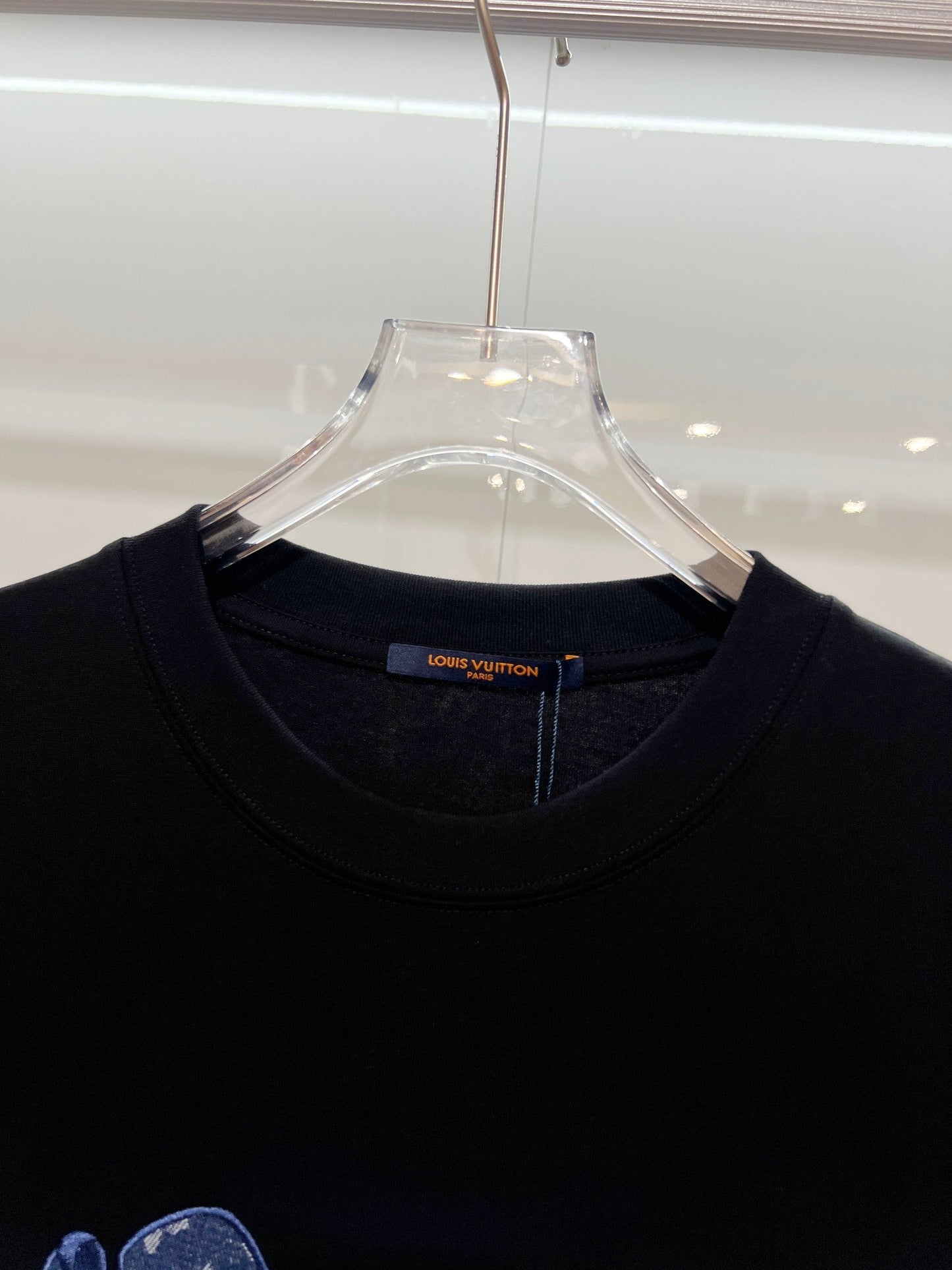 260306 New high-quality shoes with embroidered patches T-shirt