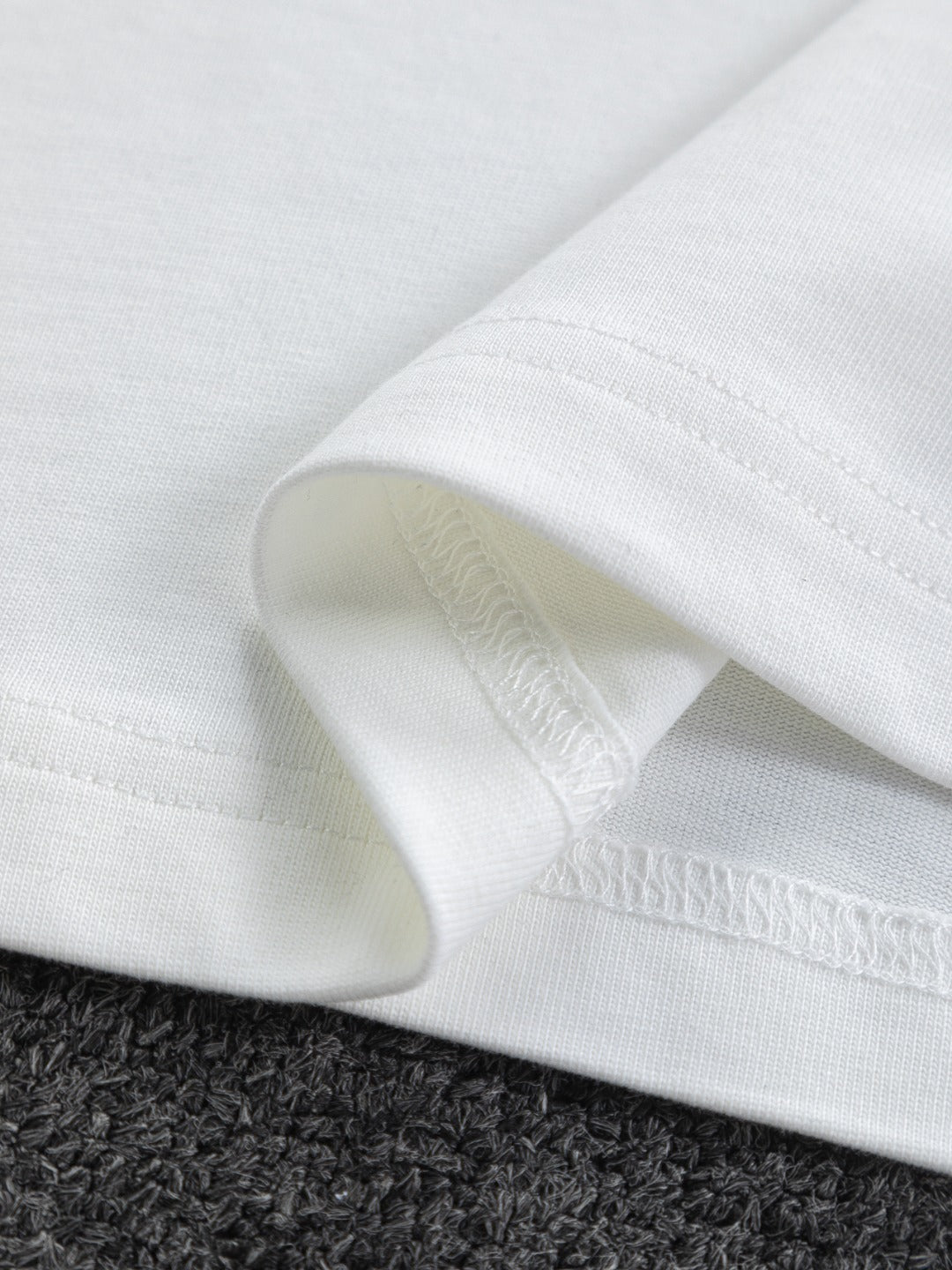 260306 New high-quality large-letter embroidered T-shirt