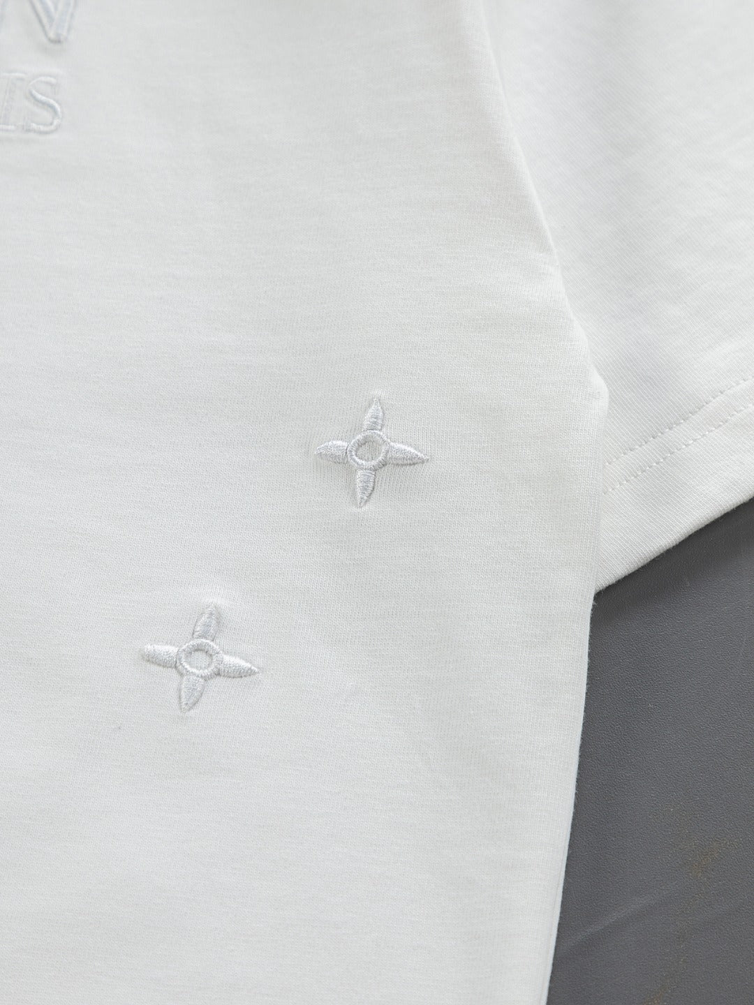 260306 New high-quality and simple embroidered T-shirt