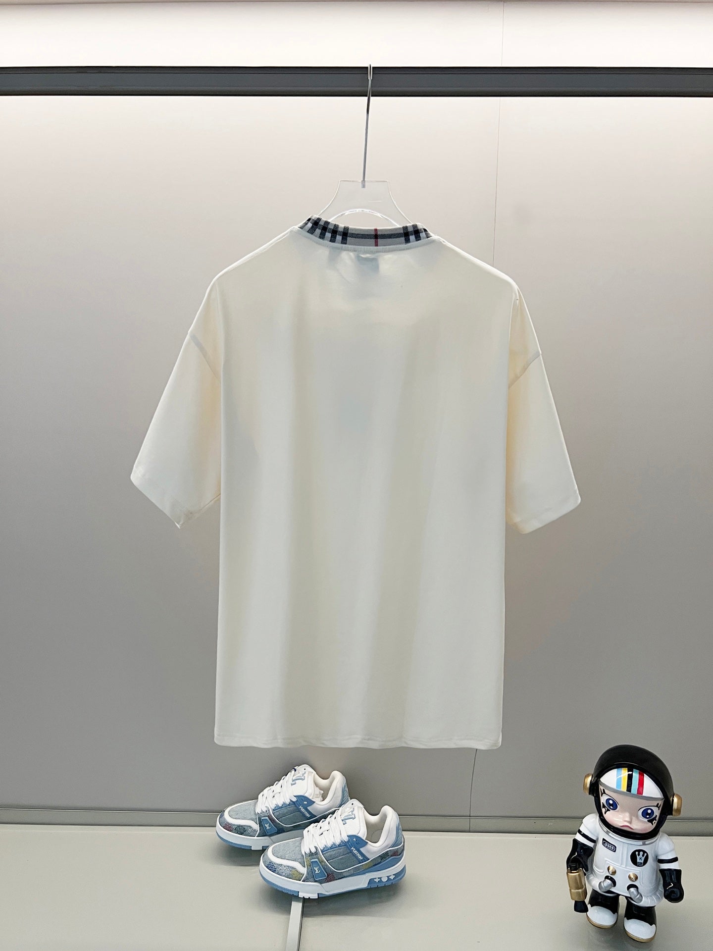 260306 New high-quality striped collar embroidered T-shirt