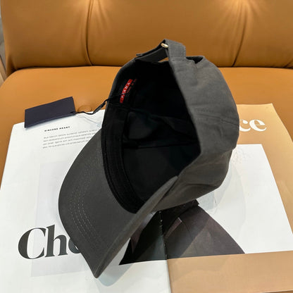 251028 New essential baseball cap for daily outfits