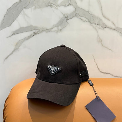 251028 New essential baseball cap for daily outfits