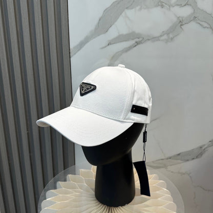 251028 New essential baseball cap for daily outfits